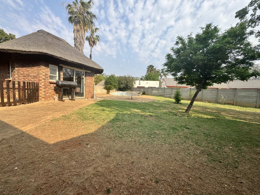 3 Bedroom Property for Sale in Neserhof North West